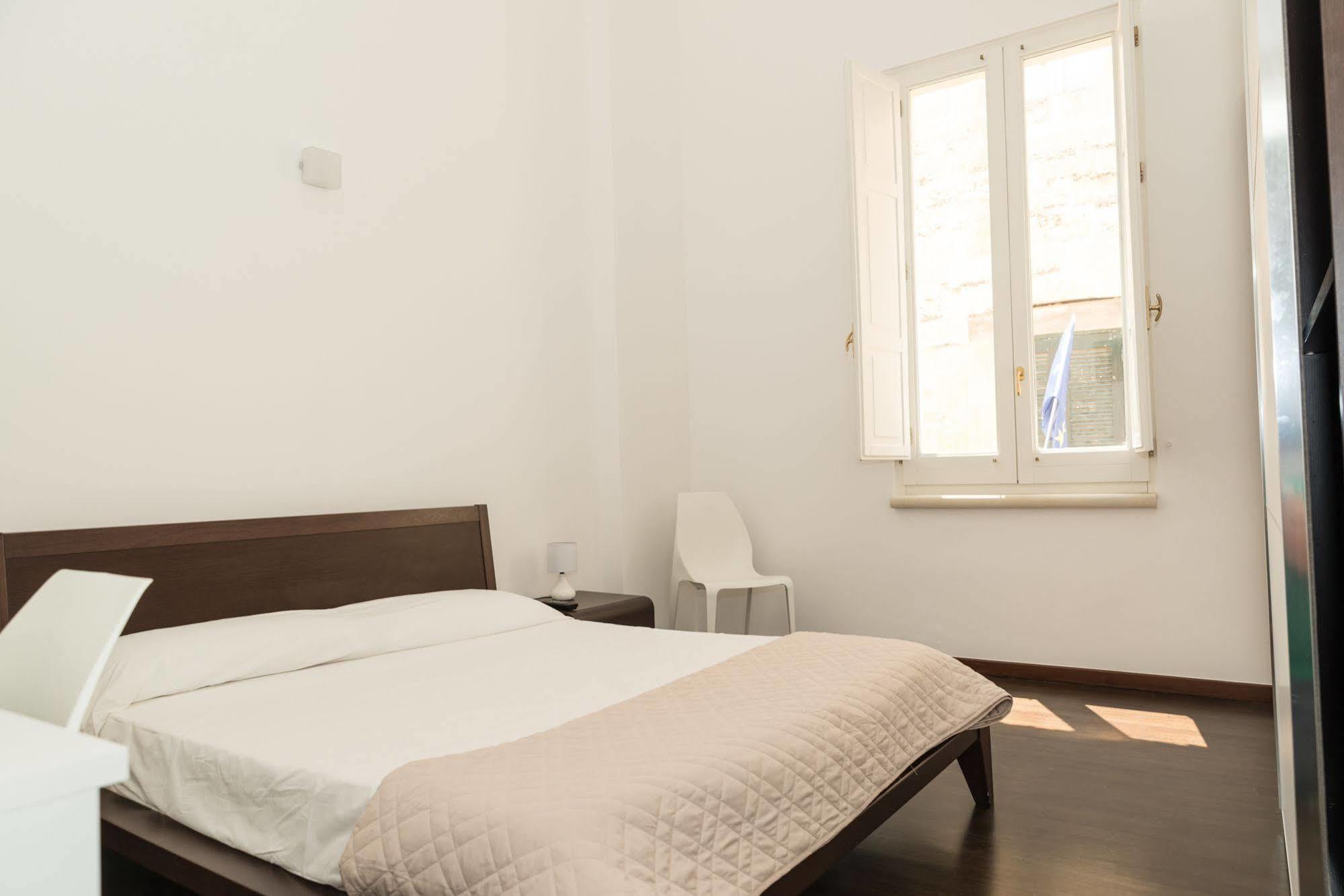 Gatto Bianco La Dimora Storica Bed and Breakfast Lecce Eksteriør billede